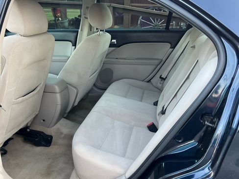 Used 2008 Ford Fusion SE image 7