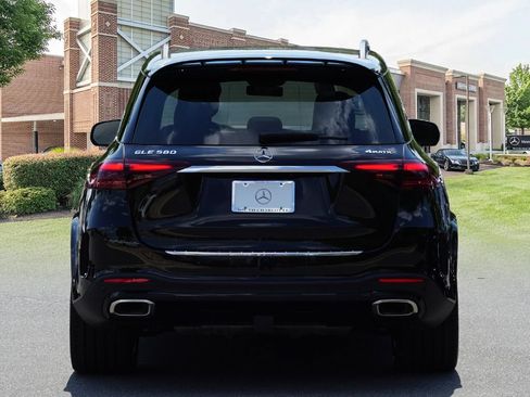 Certified 2025 Mercedes-Benz GLE 580 4MATIC image 5
