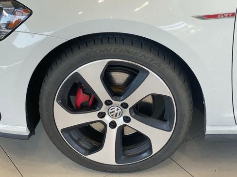 Used 2018 Volkswagen GTI S FWD image 12