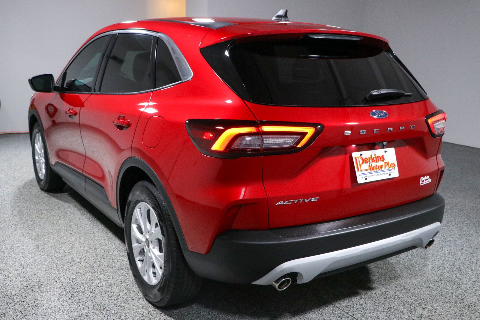Used 2023 Ford Escape Active FWD image 9
