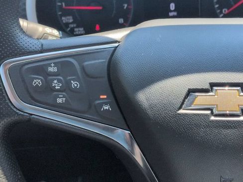 Used 2023 Chevrolet Malibu LT FWD image 21