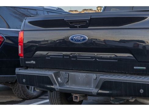 Used 2020 Ford F150 Lariat image 3