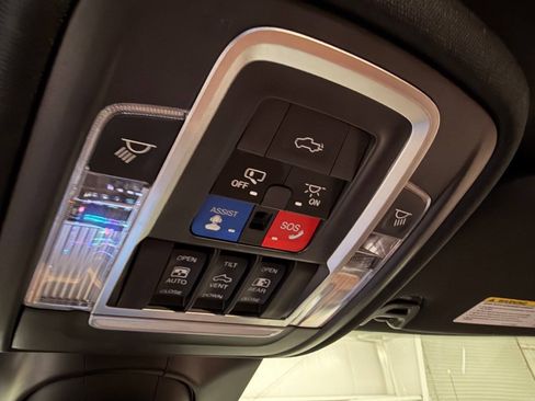 Used 2019 RAM 2500 Limited AWD/4WD image 42