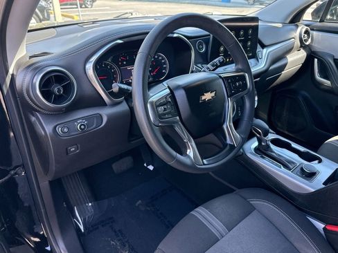 Used 2023 Chevrolet Blazer LT image 10
