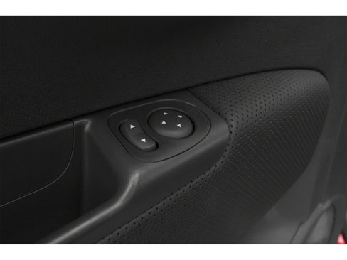 Used 2015 FIAT 500 Pop image 14