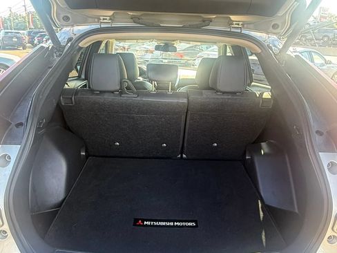 Used 2025 Mitsubishi Eclipse Cross SEL AWD/4WD image 9