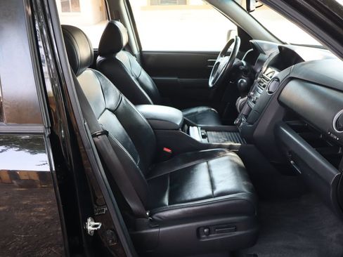 Used 2013 Honda Pilot Touring image 24