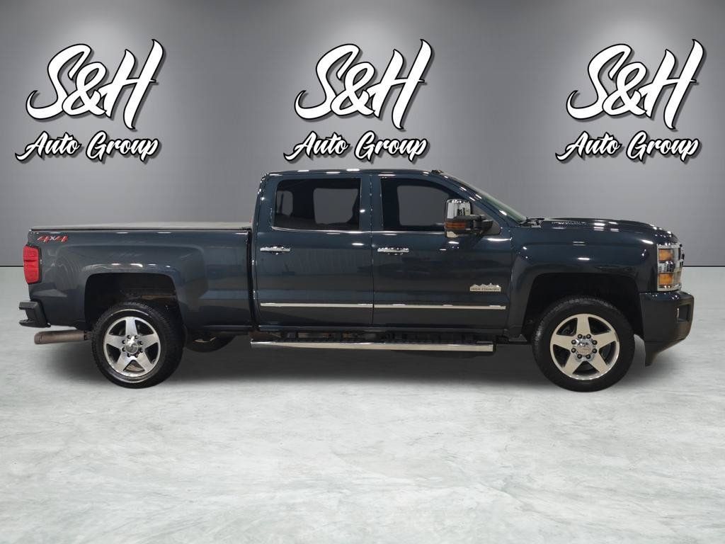 Used 2018 Chevrolet Silverado 2500 High Country w/ Duramax Plus Package AWD/4WD image 21