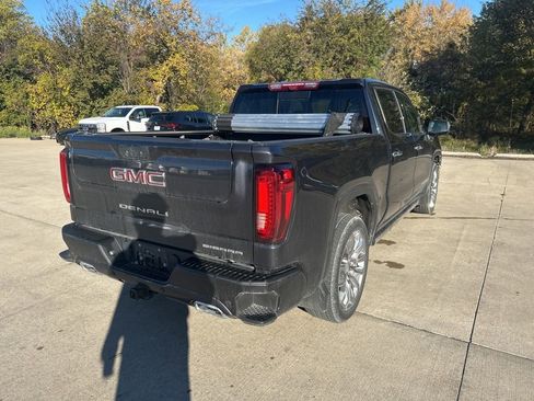Used 2024 GMC Sierra 1500 Denali image 7