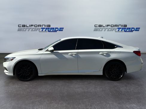 Used 2018 Honda Accord LX image 8