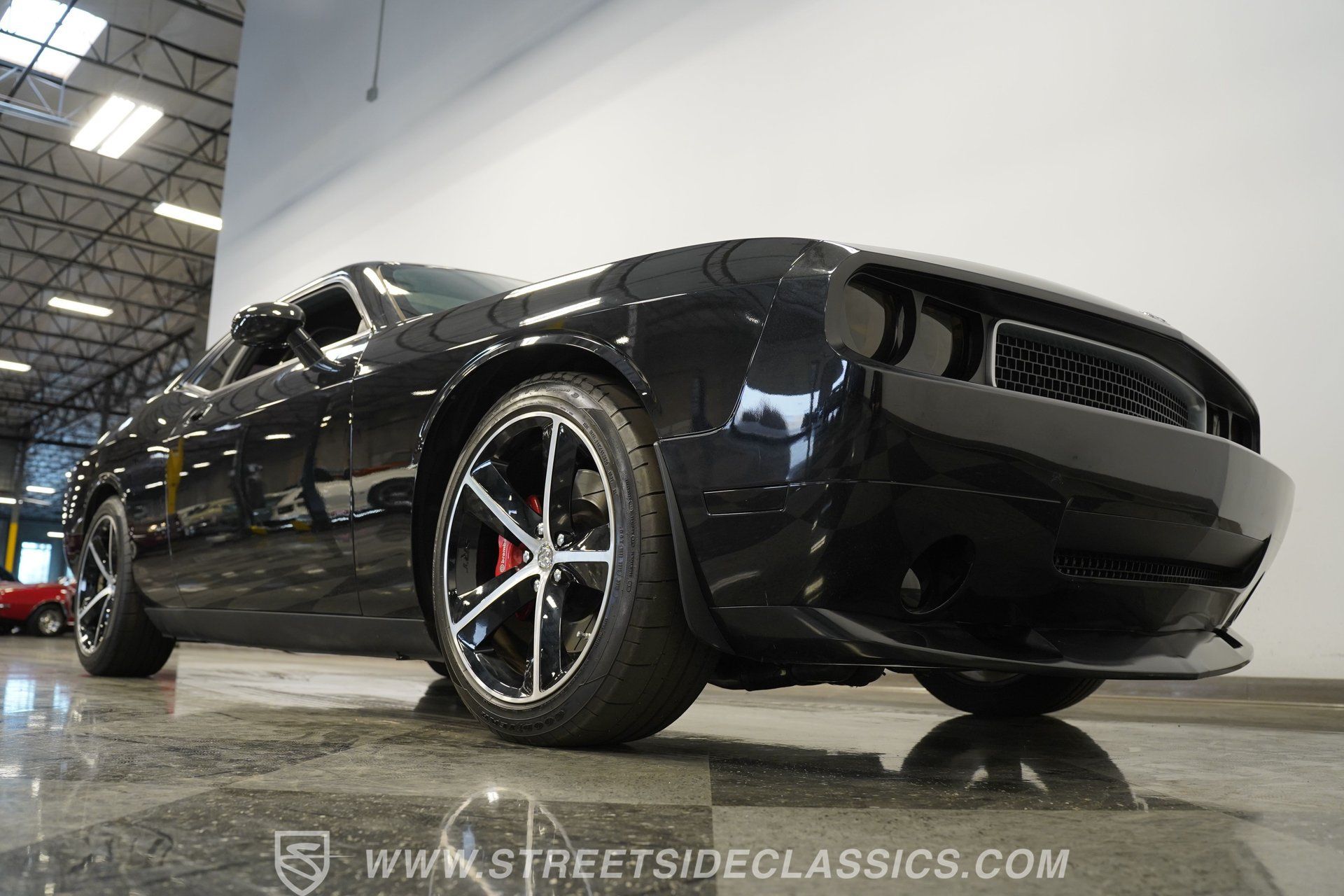 Used 2010 Dodge Challenger SRT8 w/ SRT Option Group II RWD image 34