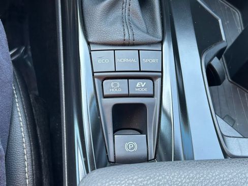 Used 2026 Toyota Camry SE w/ Multimedia Upgrade Package AWD/4WD image 28