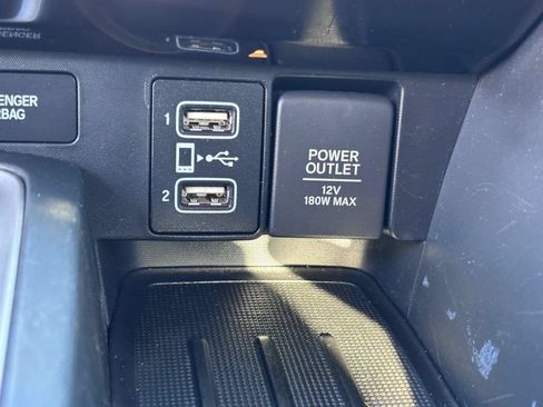 Used 2019 Honda Insight EX image 34
