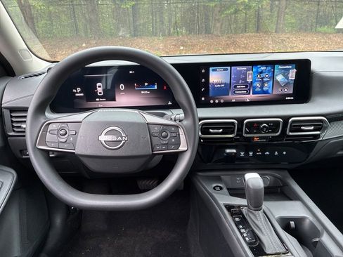 New 2026 Nissan Sentra SV w/ Floor Mat Package FWD image 16