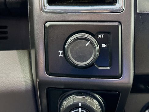 Used 2016 Ford F150 XLT w/ Equipment Group 302A Luxury image 38