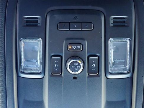 Used 2023 Chevrolet Tahoe RST w/ Luxury Package AWD/4WD image 23