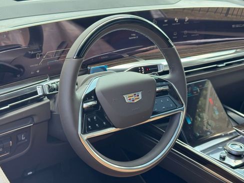 New 2026 Cadillac Escalade ESV Luxury w/ Touring Package image 15