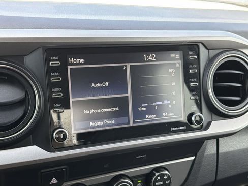 Used 2020 Toyota Tacoma SR5 image 13