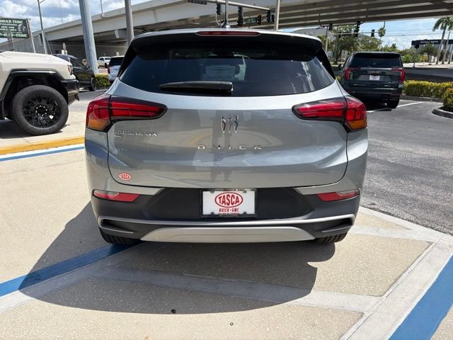 Used 2024 Buick Encore GX Preferred w/ Comfort Package AWD/4WD image 6