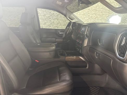 Used 2021 Chevrolet Silverado 1500 LT Trail Boss w/ Convenience Package II AWD/4WD image 10