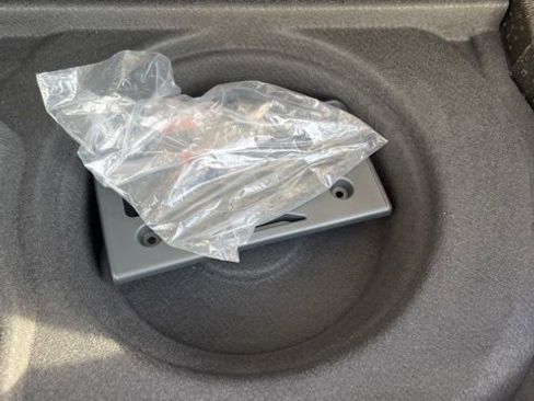 Used 2025 Volkswagen Atlas SE image 40