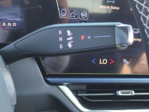 New 2026 Chevrolet Equinox EV LT w/ LPO, All-Weather Mat Package image 16