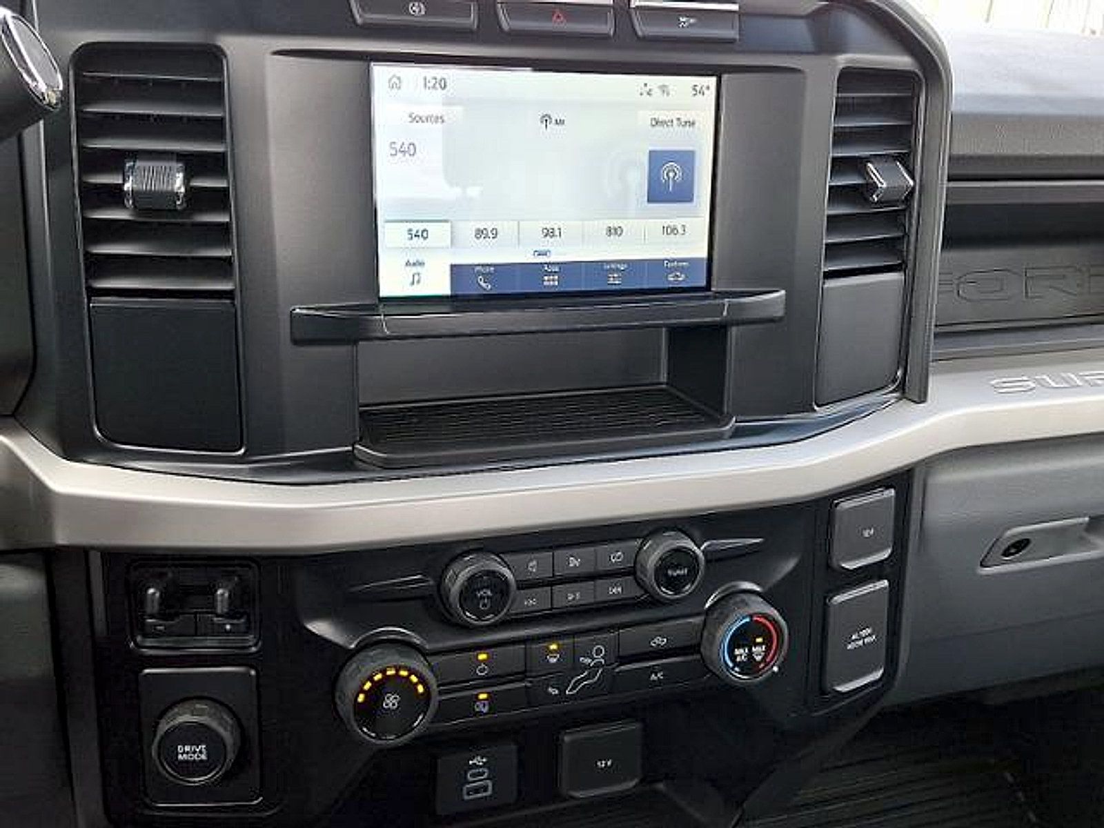 New 2024 Ford F550 2WD SuperCab Super Duty image 10