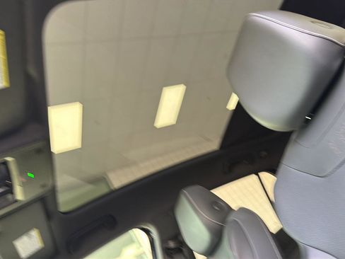 Certified 2023 Volkswagen ID.4 Pro S image 16