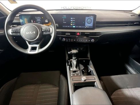 Used 2025 Kia K5 LXS FWD image 11