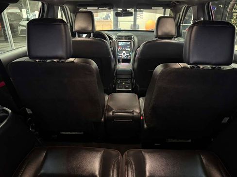 Used 2019 Ford Explorer Sport w/ Equipment Group 401A image 52