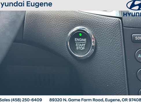 Used 2019 Ford Edge Titanium w/ Cold Weather Package image 33