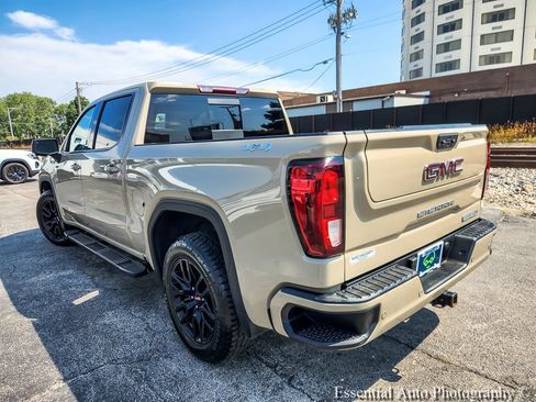 Certified 2022 GMC Sierra 1500 Elevation w/ Elevation Premium Package AWD/4WD image 6