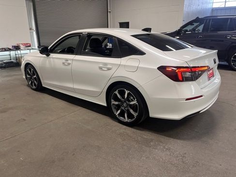 Used 2025 Honda Civic Sport Touring image 5