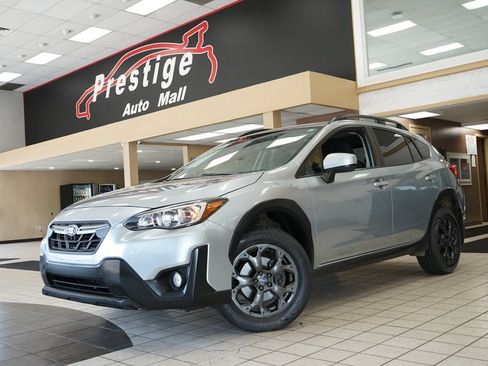 Used 2021 Subaru Crosstrek 2.0i Premium w/ Moonroof Package AWD/4WD image 21