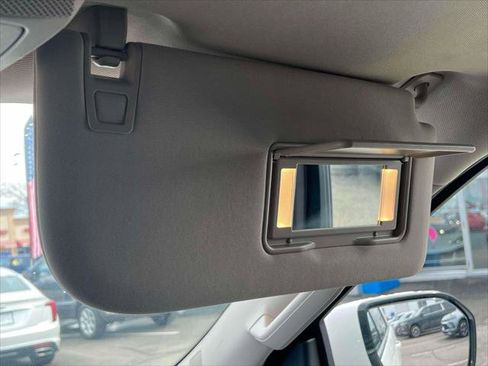 Used 2022 Ford Expedition XLT image 30