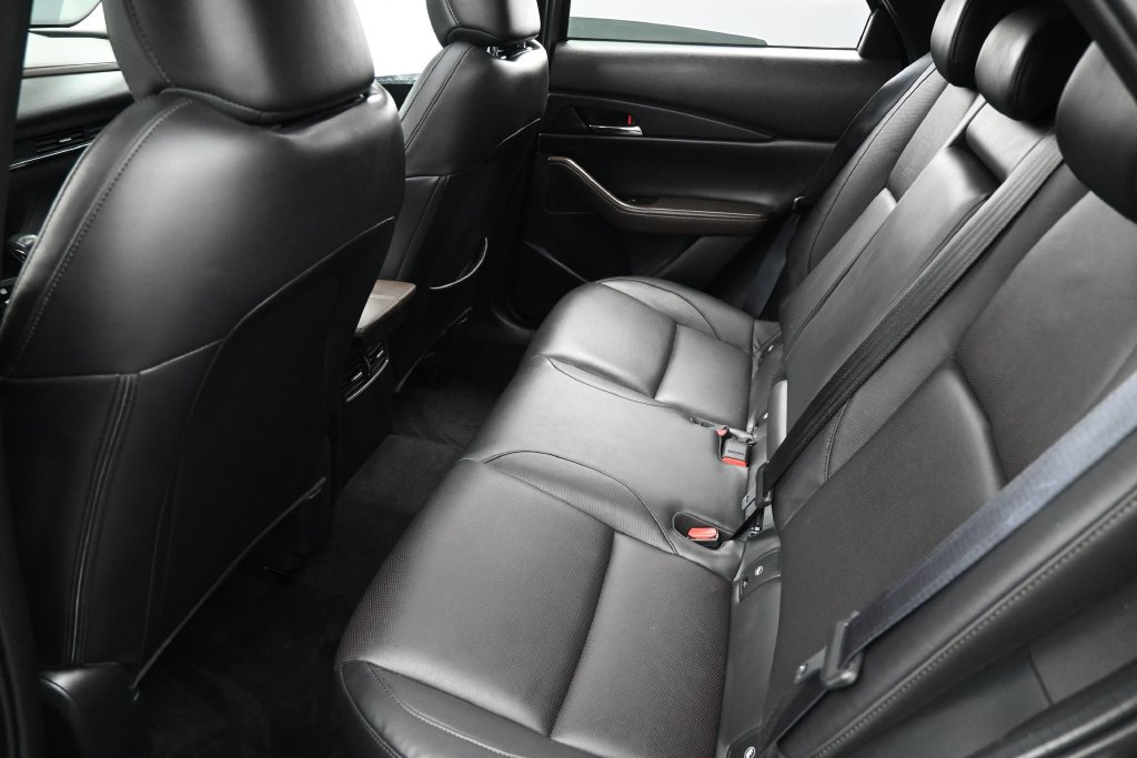 Used 2023 MAZDA CX-30 AWD 2.5 S w/ Premium Package image 16