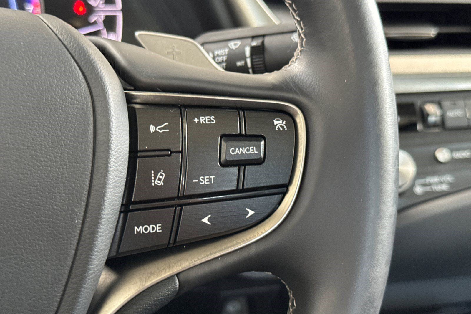 Certified 2021 Lexus ES 350 FWD image 30