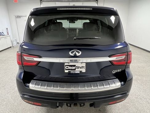 Used 2018 INFINITI QX80 4WD w/ Driver Assistance Package image 11