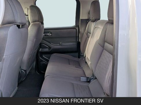 Certified 2023 Nissan Frontier SV w/ Technology Package RWD image 15