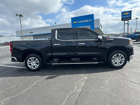 Used 2025 Chevrolet Silverado 1500 LTZ w/ Z71 Off-Road Package image 5