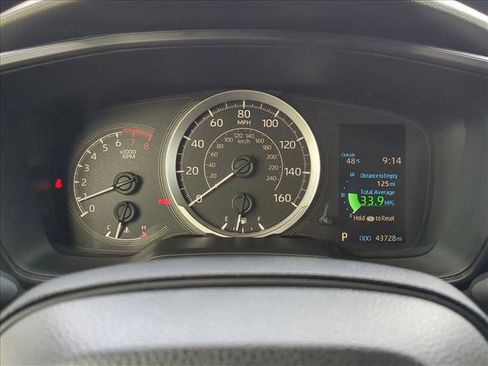 Used 2021 Toyota Corolla LE image 11