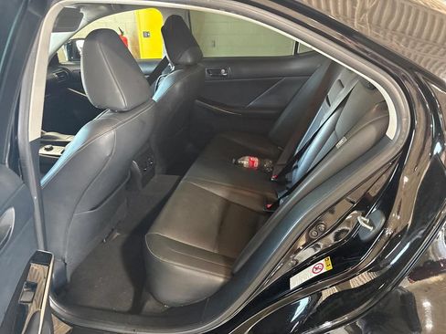 Used 2015 Lexus IS 350 w/ Navigation System Package RWD image 11