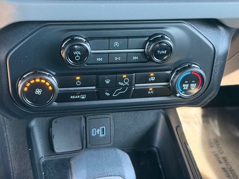 Used 2023 Ford Bronco 2-Door AWD/4WD image 21