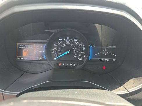 Used 2022 Ford Edge SEL w/ Convenience Package AWD/4WD image 13