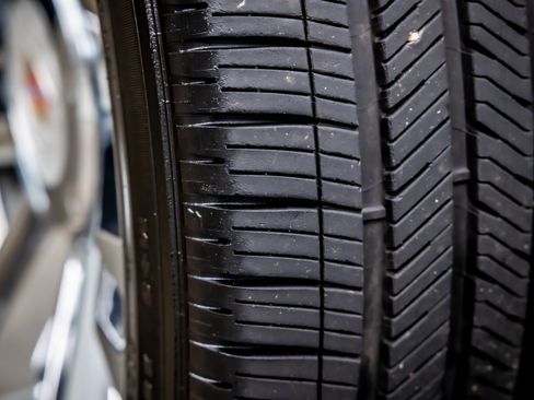 Used 2014 Cadillac Escalade Platinum image 24