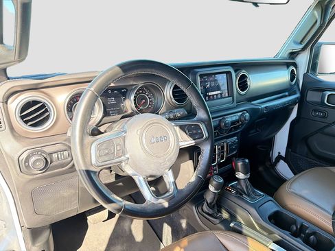 Used 2021 Jeep Wrangler Unlimited Rubicon w/ LED Lighting Group image 25