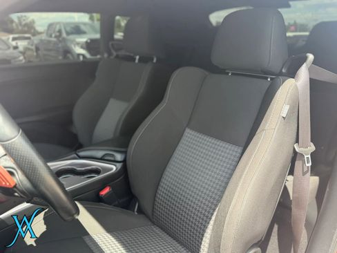 Used 2022 Dodge Challenger GT RWD image 14