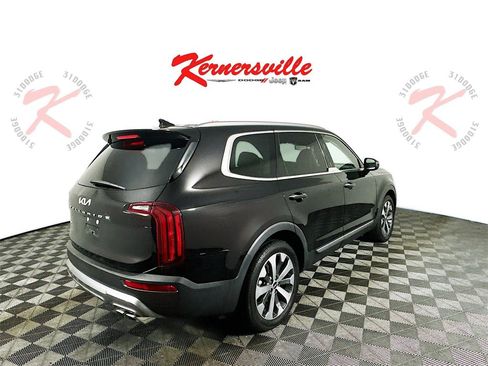 Used 2022 Kia Telluride S image 7