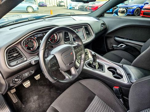 Used 2021 Dodge Challenger R/T Scat Pack image 9