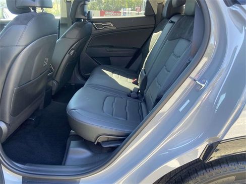 New 2026 Kia Sportage SX image 9